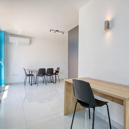 51 Suites, Fully Equipped 1br With Wifi Lejlighed Tal Guardamangia